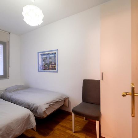 Ferienwohnung Comfy Downtown + Private Terrace Barcelona Exterior foto